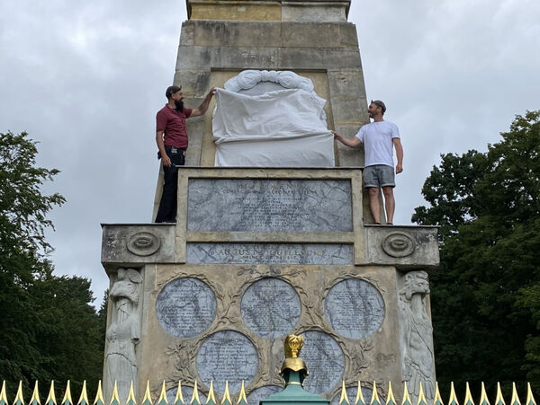 Einweihung der Kopie August Wilhelm am Obelisken Rheinsberg